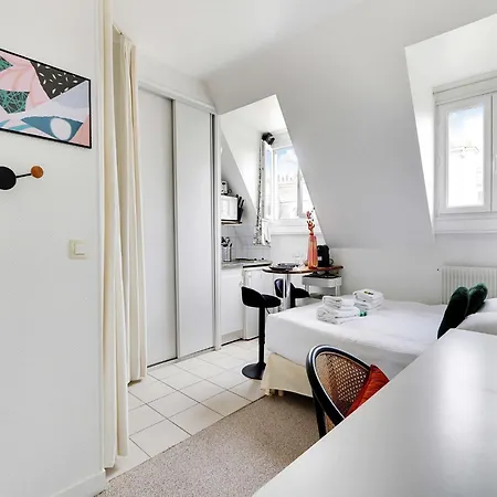 Charming - Henrimartin Trocadero - Bail Mobilite Daire Paris